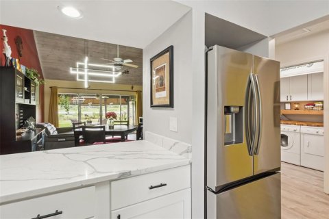 Condominio en venta en Apopka, Florida, 2 dormitorios, 91.04 m2 № 2215422 - foto 10