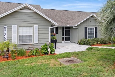 Condominio en venta en Apopka, Florida, 2 dormitorios, 91.04 m2 № 2215422 - foto 2