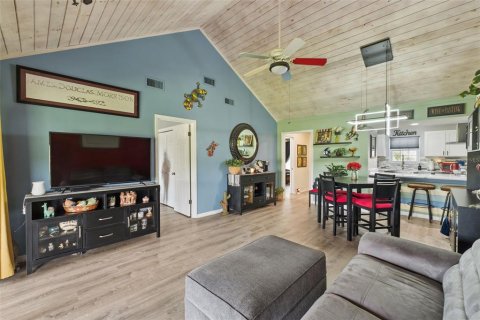 Condominio en venta en Apopka, Florida, 2 dormitorios, 91.04 m2 № 2215422 - foto 8