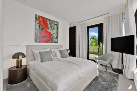 Villa ou maison à vendre à Miami Beach, Floride: 6 chambres, 731.05 m2 № 2340512 - photo 23