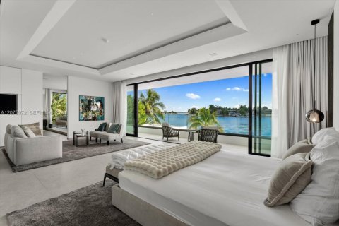Villa ou maison à vendre à Miami Beach, Floride: 6 chambres, 731.05 m2 № 2340512 - photo 25