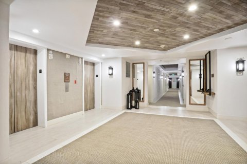 Copropriété à vendre à Fort Lauderdale, Floride: 1 chambre, 49.52 m2 № 2249536 - photo 2