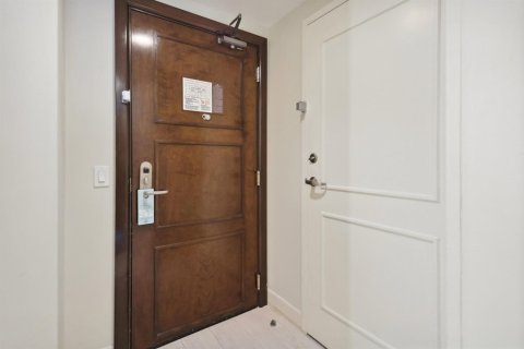 Copropriété à vendre à Fort Lauderdale, Floride: 1 chambre, 49.52 m2 № 2249536 - photo 4