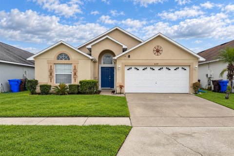 Villa ou maison à Kissimmee, Floride 4 chambres, 169.27 m2 № 2413781