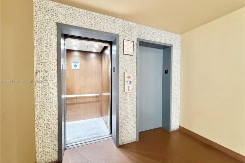 Copropriété à vendre à North Miami, Floride: 1 chambre, 71.16 m2 № 2031637 - photo 9