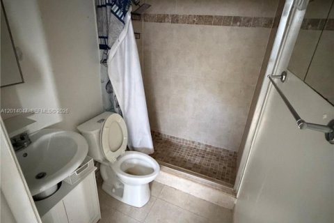 Appartement à louer à Miami Beach, Floride: 2 chambres, 57.6 m2 № 2076061 - photo 4