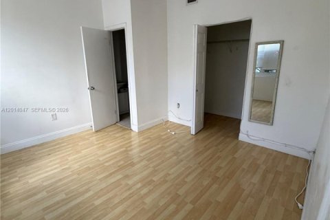 Appartement à louer à Miami Beach, Floride: 2 chambres, 57.6 m2 № 2076061 - photo 3