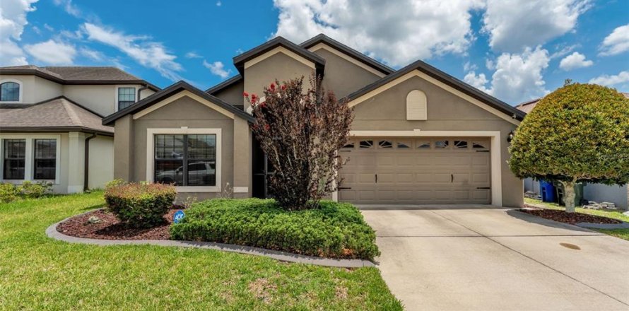 Villa ou maison à Lakeland, Floride 4 chambres, 173.08 m2 № 2095153