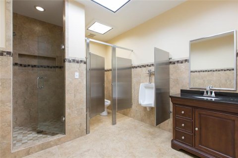 Propiedad comercial en alquiler en Casselberry, Florida, 929.02 m2 № 1437259 - foto 7