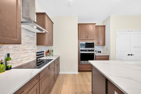Villa ou maison à vendre à Kissimmee, Floride: 4 chambres, 221.48 m2 № 2425341 - photo 8