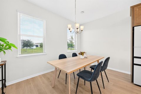 Villa ou maison à vendre à Kissimmee, Floride: 4 chambres, 221.48 m2 № 2425341 - photo 14