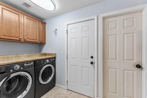 House in Boynton Beach, Florida 4 bedrooms, 136.57 sq.m. № 2185028 - photo 21