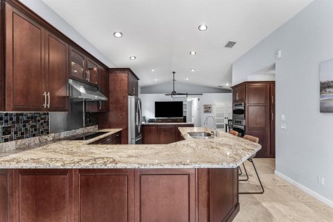 House in Boynton Beach, Florida 4 bedrooms, 136.57 sq.m. № 2185028 - photo 7