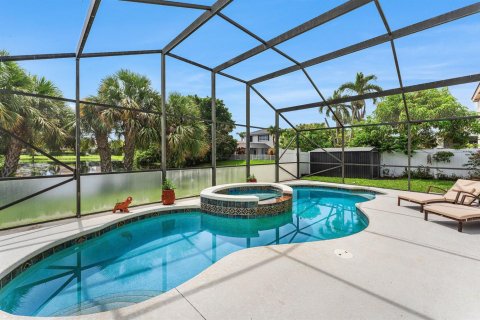 House in Boynton Beach, Florida 4 bedrooms, 136.57 sq.m. № 2185028 - photo 23