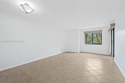 Купить кондоминиум в Корал-Спрингс, Флорида 2 спальни, 86.68м2, № 2009599 - фото 6