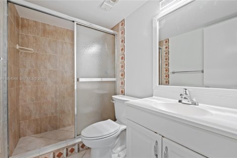 Купить кондоминиум в Корал-Спрингс, Флорида 2 спальни, 86.68м2, № 2009599 - фото 15