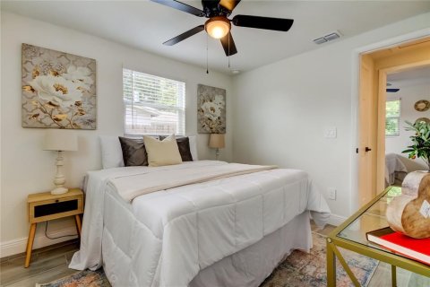 Casa en venta en Largo, Florida, 3 dormitorios, 82.5 m2 № 1884658 - foto 20