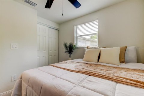 Casa en venta en Largo, Florida, 3 dormitorios, 82.5 m2 № 1884658 - foto 27