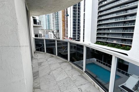 Copropriété à louer à Miami, Floride: 1 chambre, 60.39 m2 № 1947228 - photo 5