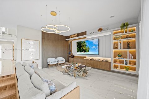 Купить виллу или дом в Бока-Ратон, Флорида 5 спален, 416.57м2, № 2024196 - фото 12