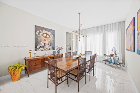 Купить виллу или дом в Бока-Ратон, Флорида 5 спален, 416.57м2, № 2024196 - фото 22