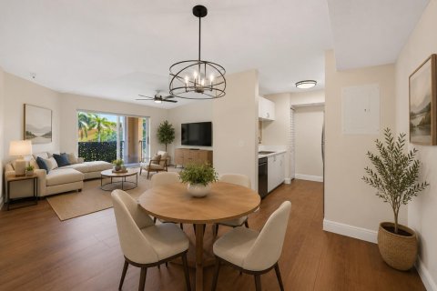 Condo in Hypoluxo, Florida, 1 bedroom  № 2248120 - photo 2