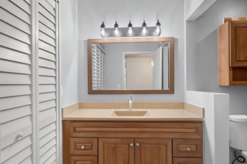 Condo in Hypoluxo, Florida, 1 bedroom  № 2248120 - photo 21
