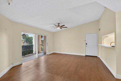 Condo in Hypoluxo, Florida, 1 bedroom  № 2248120 - photo 7