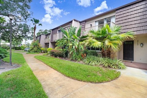 Condo à Tampa, Floride, 3 chambres  № 2350348