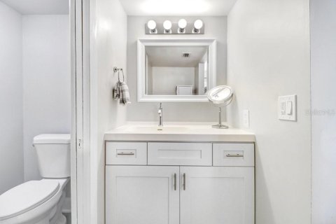 Copropriété à vendre à Tampa, Floride: 3 chambres, 148.83 m2 № 2350348 - photo 7