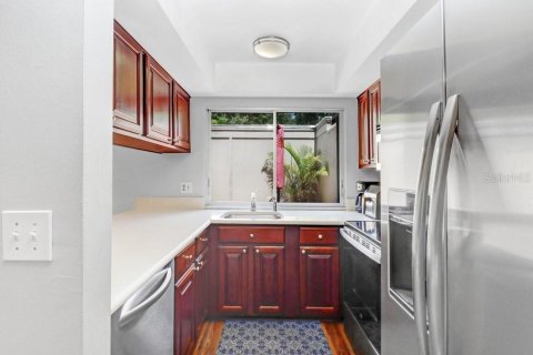 Copropriété à vendre à Tampa, Floride: 3 chambres, 148.83 m2 № 2350348 - photo 11