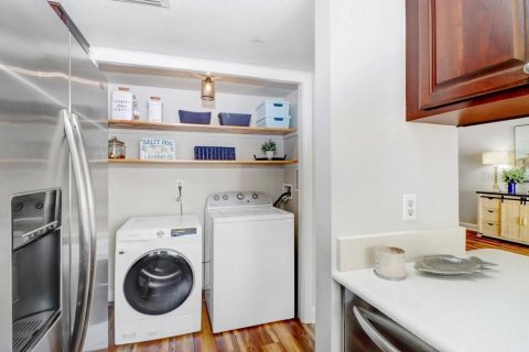Copropriété à vendre à Tampa, Floride: 3 chambres, 148.83 m2 № 2350348 - photo 12