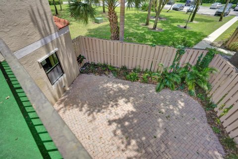 Townhouse in Delray Beach, Florida 3 bedrooms, 123.19 sq.m. № 2249770 - photo 20