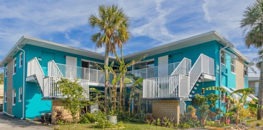 Condo à Daytona Beach, Floride, 2 chambres № 1526043
