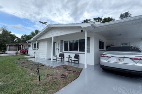 Casa en Beverly Hills, Florida 2 dormitorios, 99.96 m2 № 2379333