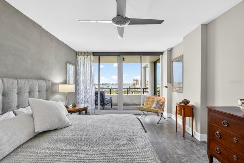 Condo in Sarasota, Florida, 2 bedrooms № 2112683 - photo 25