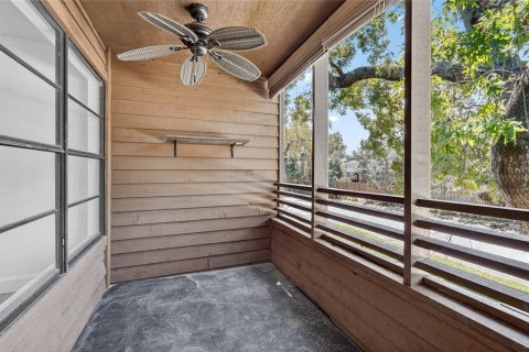 Condominio en venta en Palm Harbor, Florida, 2 dormitorios, 82.96 m2 № 1908093 - foto 18