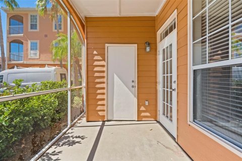 Condo in Tampa, Florida, 1 bedroom № 2151193 - photo 27