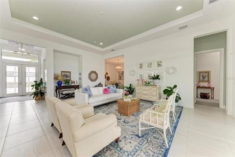 House in Sarasota, Florida 2 bedrooms, 256.87 sq.m. № 1557430 - photo 9