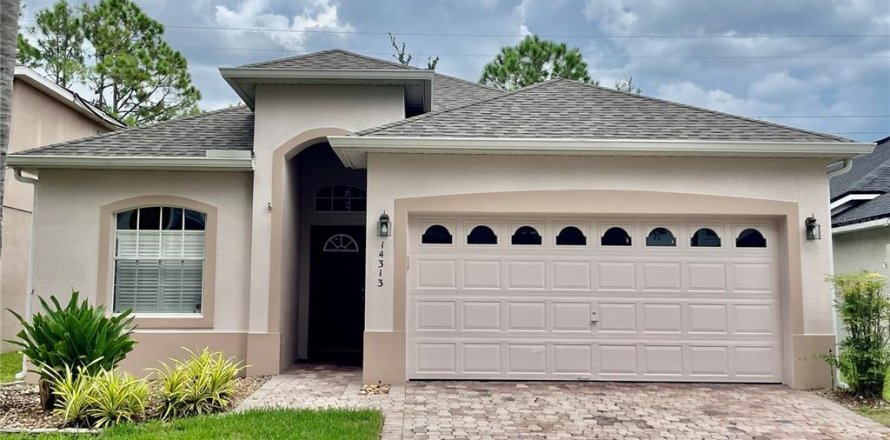 House in Orlando, Florida 4 bedrooms, 203.64 sq.m. № 1858319