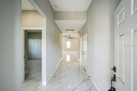 House in Rotonda, Florida 3 bedrooms, 168.62 sq.m. № 1574852 - photo 10
