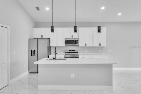 House in Rotonda, Florida 3 bedrooms, 168.62 sq.m. № 1574852 - photo 4