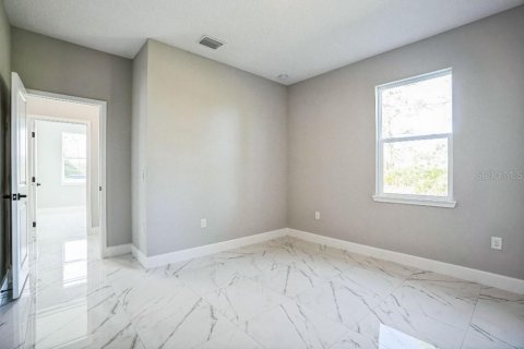 House in Rotonda, Florida 3 bedrooms, 168.62 sq.m. № 1574852 - photo 9