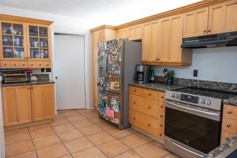 House in Boca Raton, Florida 3 bedrooms, 179.77 sq.m. № 1865299 - photo 27