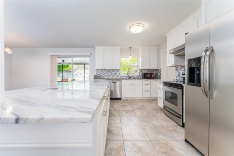 Купить виллу или дом в Малберри, Флорида 7 комнат, 103.31м2, № 2234021 - фото 10