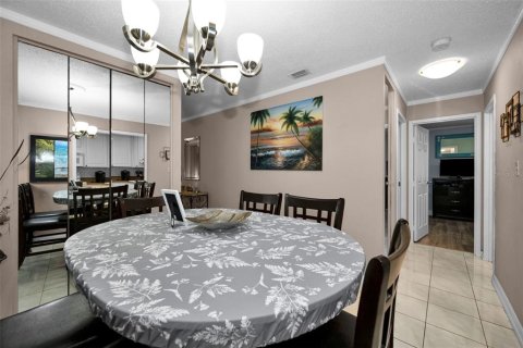 Copropriété à vendre à Dunedin, Floride: 2 chambres, 86.4 m2 № 2233209 - photo 14