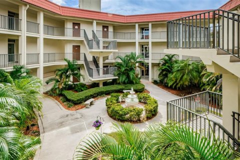 Copropriété à vendre à Dunedin, Floride: 2 chambres, 86.4 m2 № 2233209 - photo 2