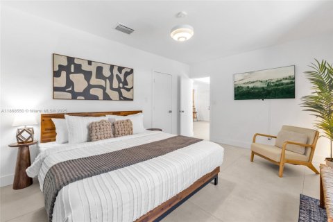 Снять в аренду виллу или дом в Майами, Флорида 4 спальни, 165.27м2, № 1941593 - фото 12