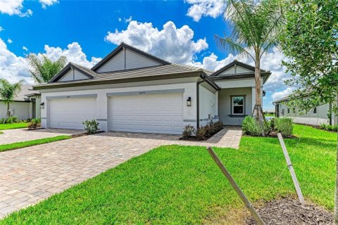 House in Lakewood Ranch, Florida 2 bedrooms, 155.33 sq.m. № 1882709 - photo 6
