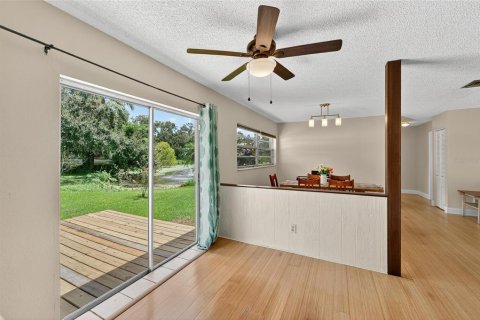 Casa en venta en Clearwater, Florida, 2 dormitorios, 106.28 m2 № 1909956 - foto 11